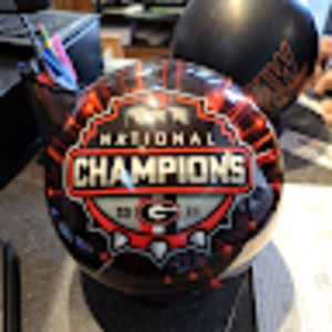 Meet your Posher, Victor